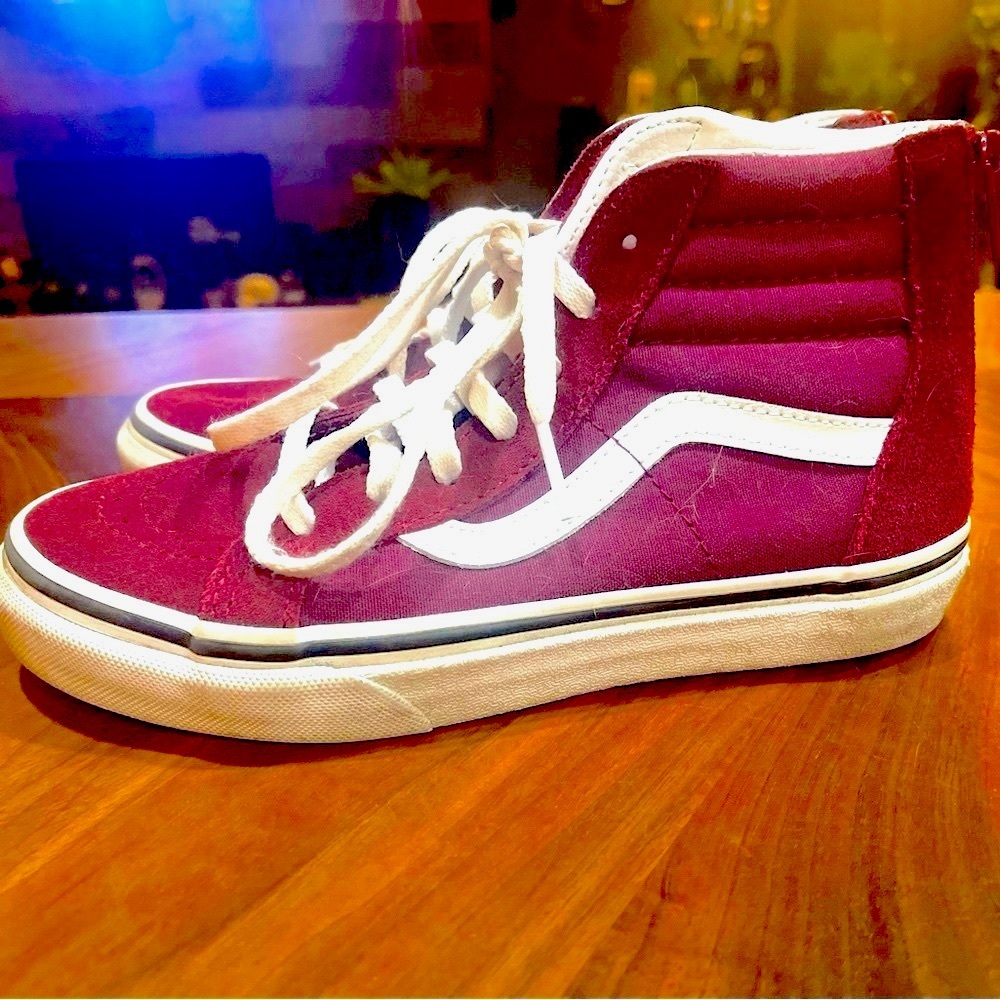 VANS - Maroon size 2